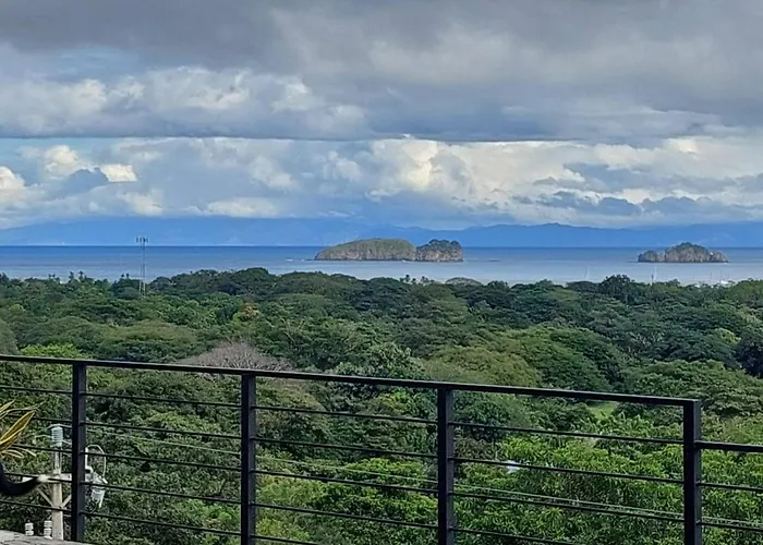 Modern, Deluxe, Ocean View With Pool Holiday home Coco